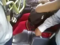Jim se folla a Anna en la oficina antes de irse a casa con su esposa